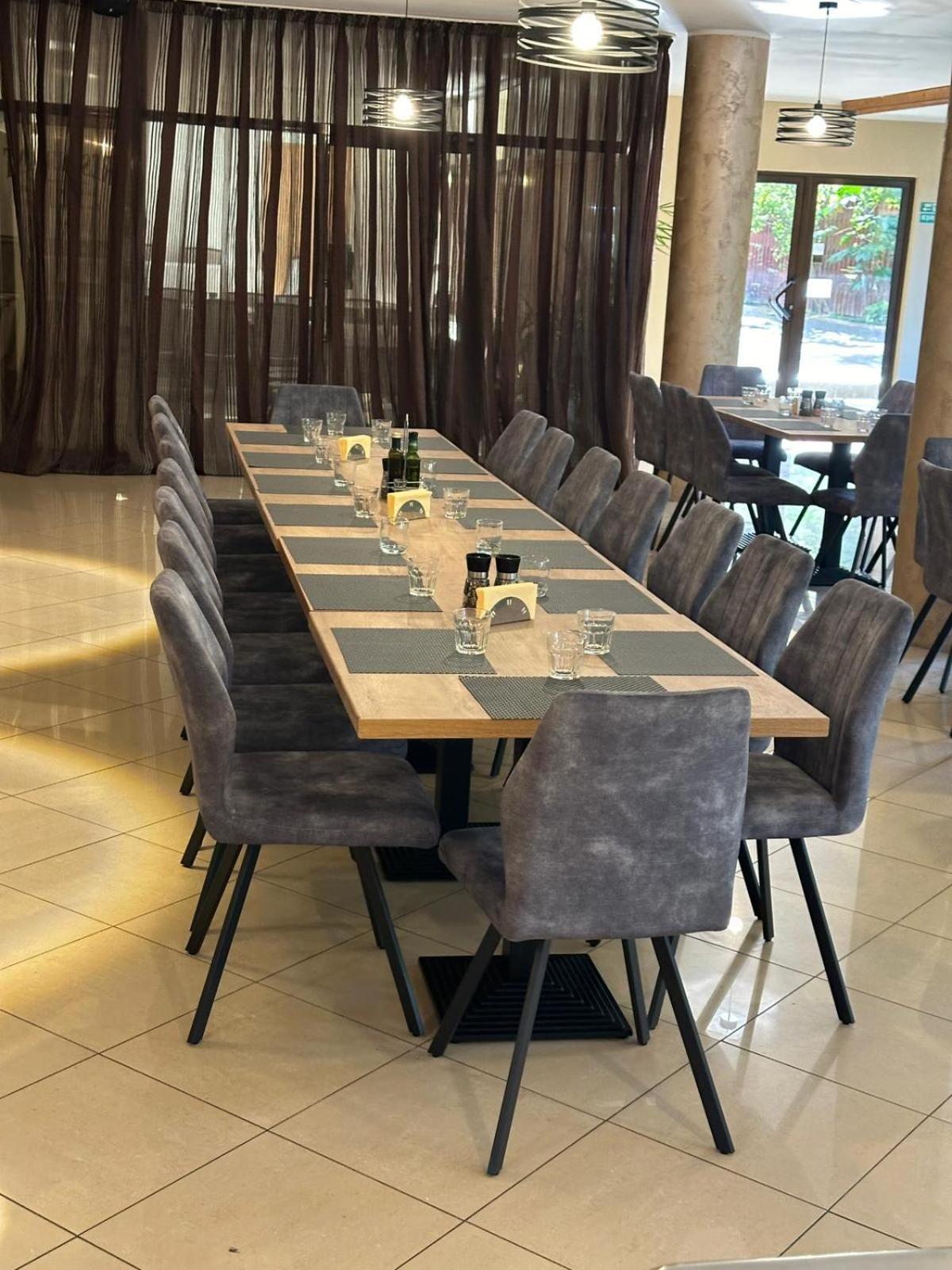 Hotel Perla Temesvár Kültér fotó